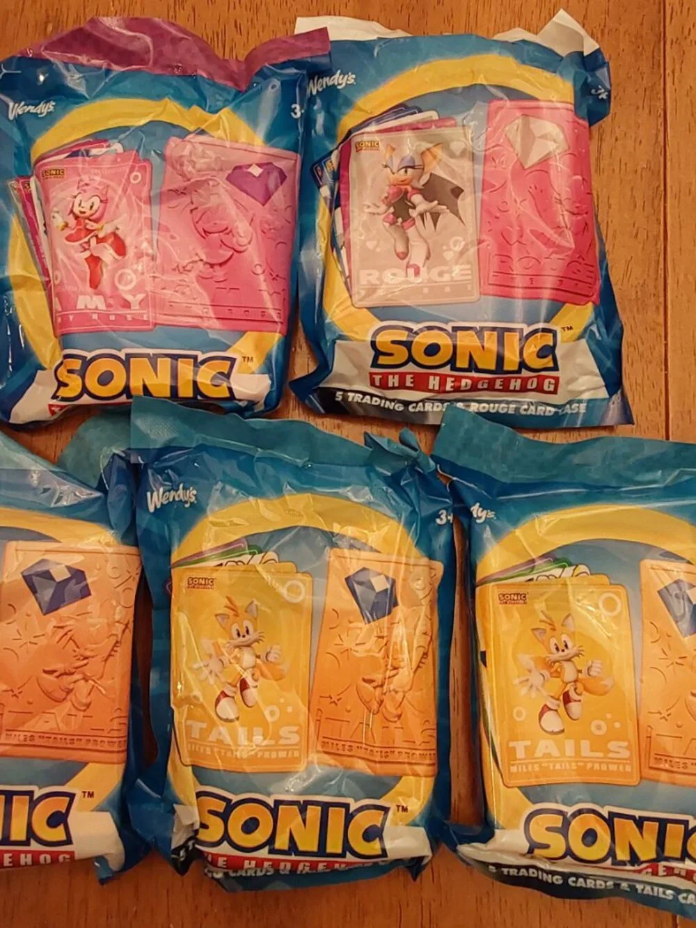 WENDYS SONIC HEDGEHOG TRADING CARDS W CASE NEW wendy sonic